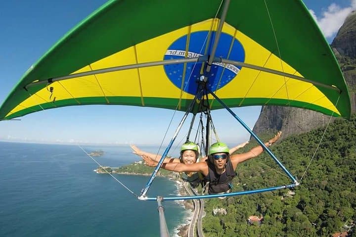 Fly Over São Conrado: Tandem Hang Gliding & Paragliding in Rio de Janeiro photo 2