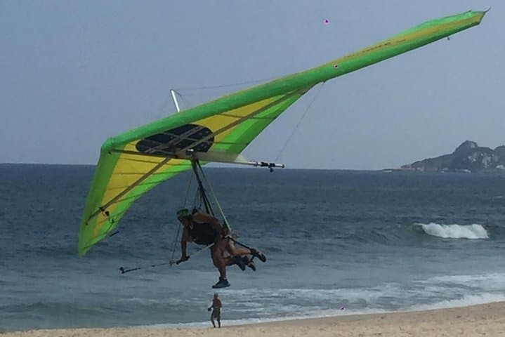 Fly Over São Conrado: Tandem Hang Gliding & Paragliding in Rio de Janeiro photo 3