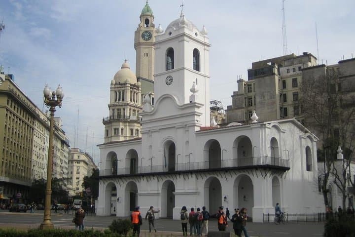 One Day in Buenos Aires: Private Walking Tour of Monuments, Neighborhoods & Stories photo 6