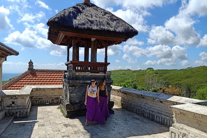 Private South Bali Tour: Uluwatu Temple, Beaches & Sunset Kecak Dance photo 3