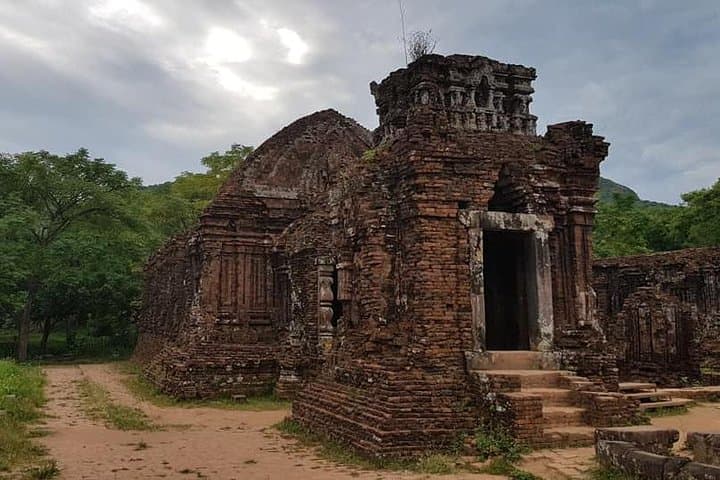 My Son Sanctuary Early Morning Tour: Sunrise at Vietnam’s Champa Temples photo 2