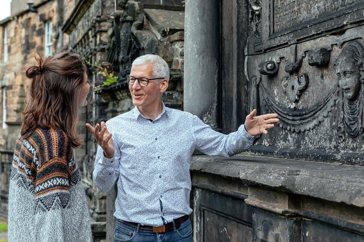 Edinburgh in 90 Minutes: Private City Kickstart Tour for First-Time Visitors photo 3