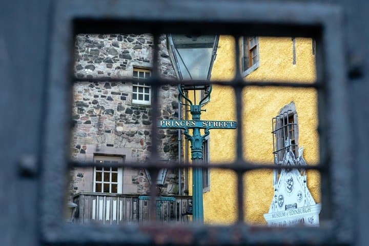 Edinburgh Ghosts, Myths & Legends Private Walking Tour photo 5