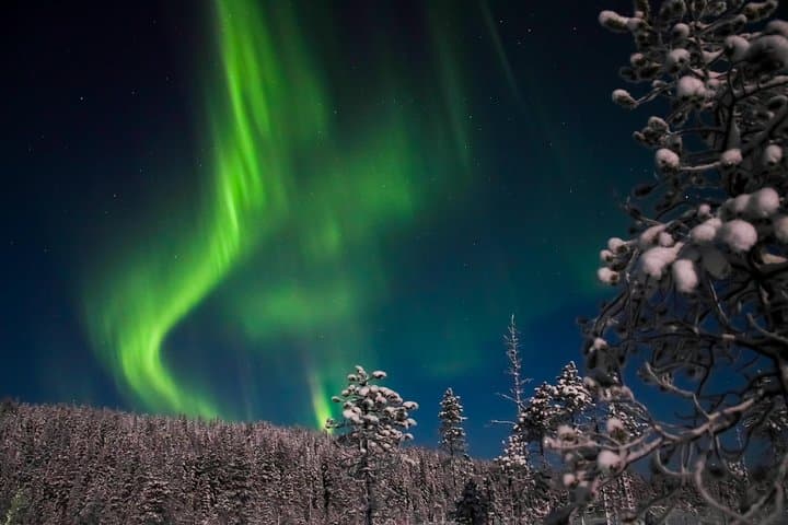 Aurora Ice Floating in Rovaniemi: Dry-Suit Northern Lights Float on a Frozen Lake photo 4