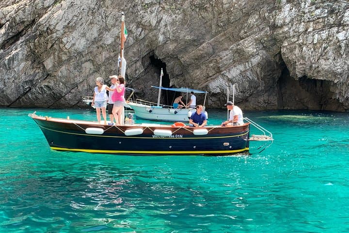 Capri Boat Tour: Explore Faraglioni, Blue Grotto & Coastal Caves