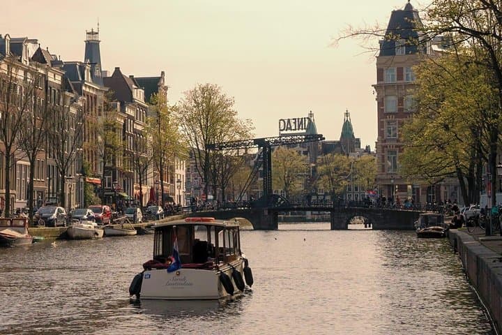 Private Electric Canal Cruise in Amsterdam — 90-Min Luxury Boat Tour photo 1