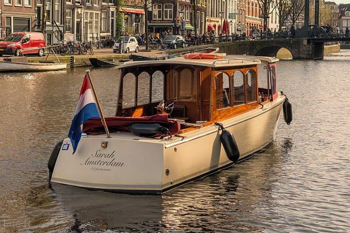 Private Electric Canal Cruise in Amsterdam — 90-Min Luxury Boat Tour photo 3