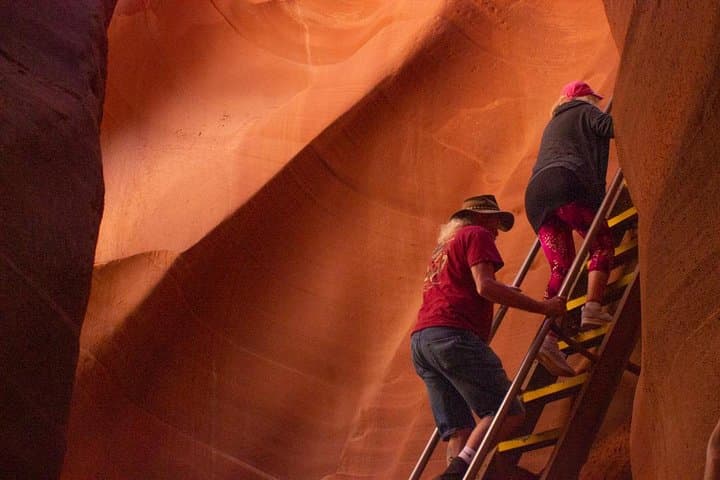 Private Lower Antelope Canyon & Horseshoe Bend Day Tour from Phoenix/Scottsdale photo 6