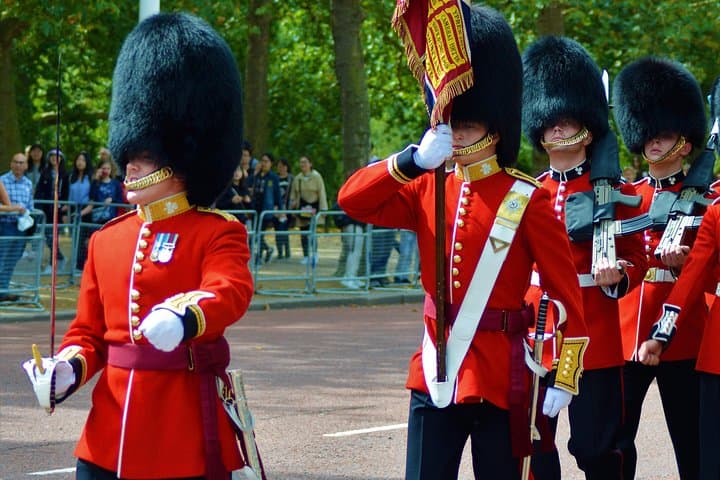 London in One Day: Small-Group Walking Tour of 30+ Iconic Sights photo 1