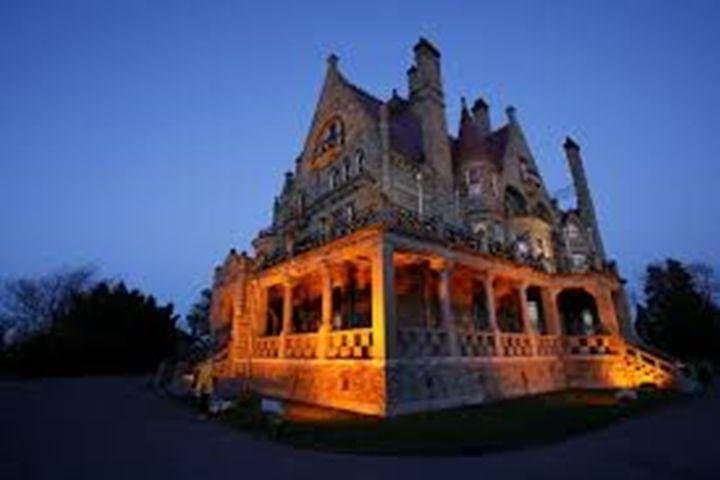 Victoria Full-Day: Butchart Gardens, City Highlights & Whale Watching photo 5
