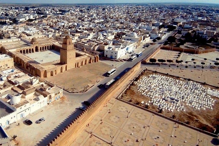 2-Day Tunis to Sahara Desert Tour with Overnight Tent in Douz photo 4