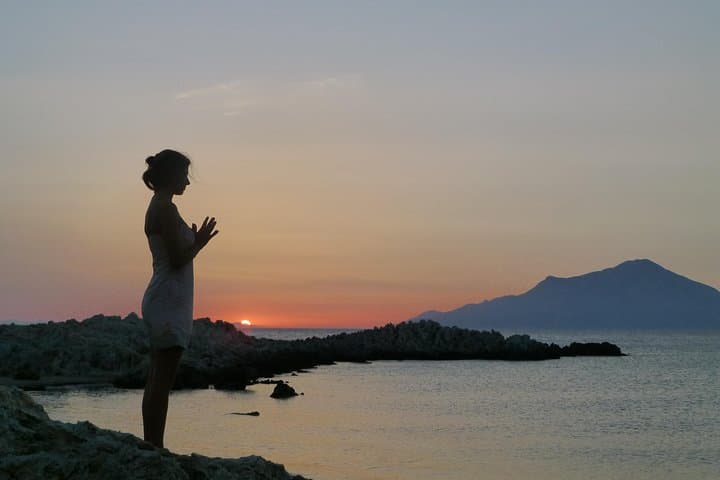 Open Mindfulness & Yoga on Ikaria: Donation-Based Outdoor Classes in Avlaki, Nas & Therma