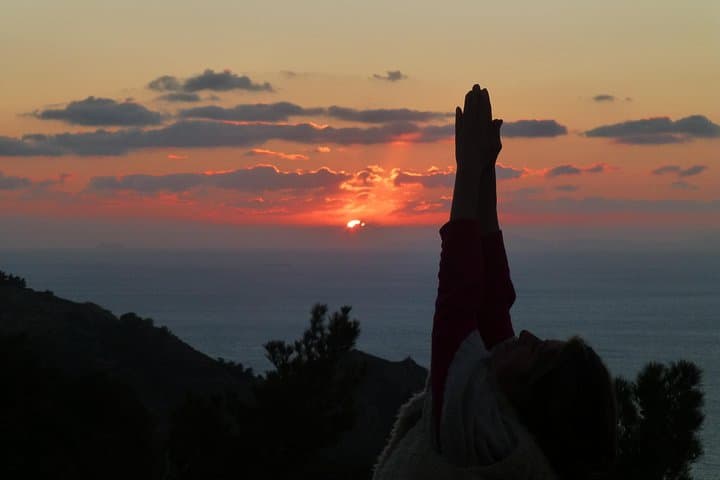 Open Mindfulness & Yoga on Ikaria: Donation-Based Outdoor Classes in Avlaki, Nas & Therma photo 3