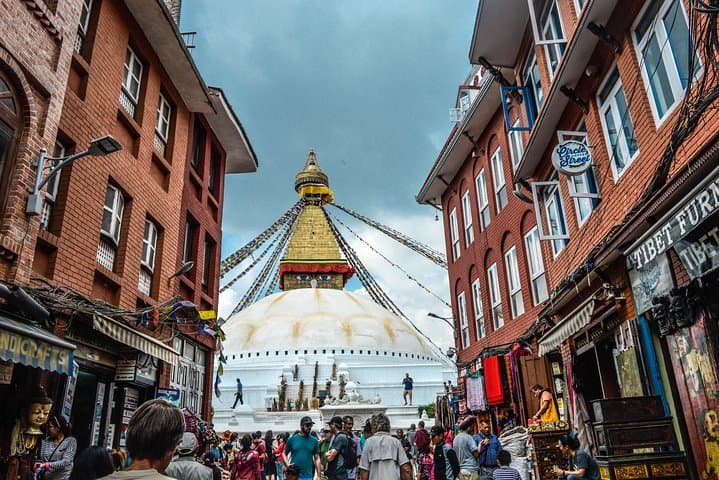 Nepal Family Adventure: 12-Day Ghorepani Poon Hill Trek, Pokhara & Chitwan Safari