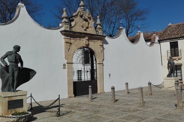 Private Guided Tours in Ronda: New Bridge, Bullring & Arab Baths photo 6