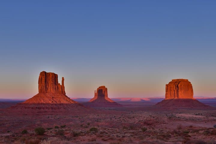 3-Hour Sunrise & Sunset 4x4 Tour in Monument Valley: John Ford's Point to Ear of the Wind photo 6