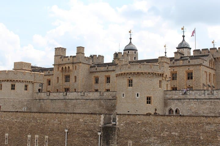 Wapping and the Old London Docks: Self-Guided Audio Walking Tour