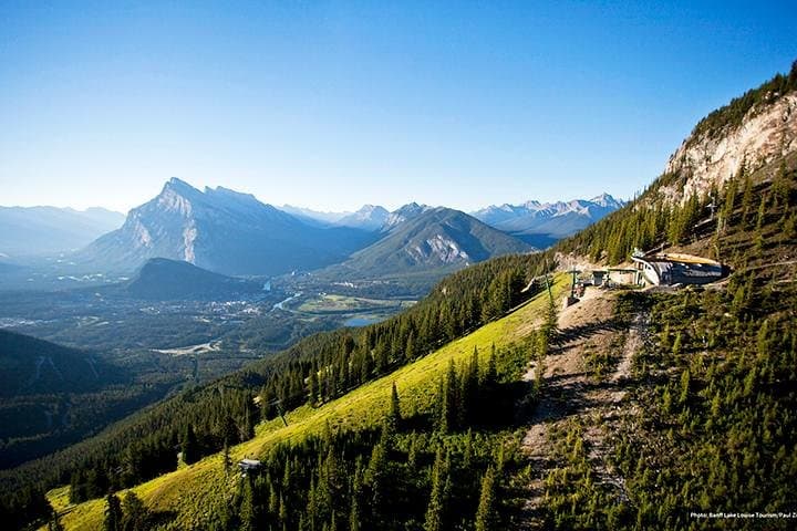 Circle West: 4-Day Canadian Rockies Bus Tour from Vancouver photo 6