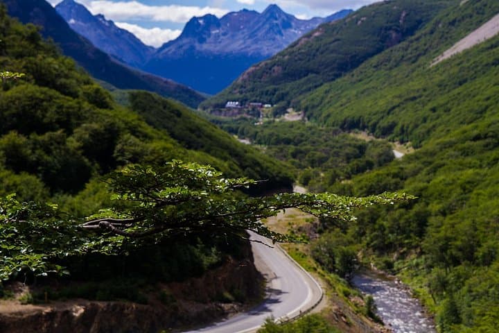 Minitrekking to Velo de la Novia Waterfall — Ushuaia Evening Hike photo 4