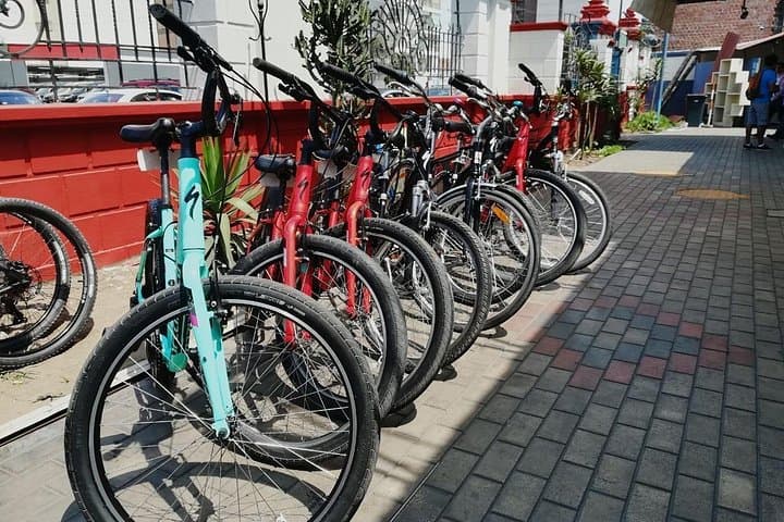 Lima 4-Hour Bike Rental: Self-Guided Ride Through Miraflores & Barranco photo 2