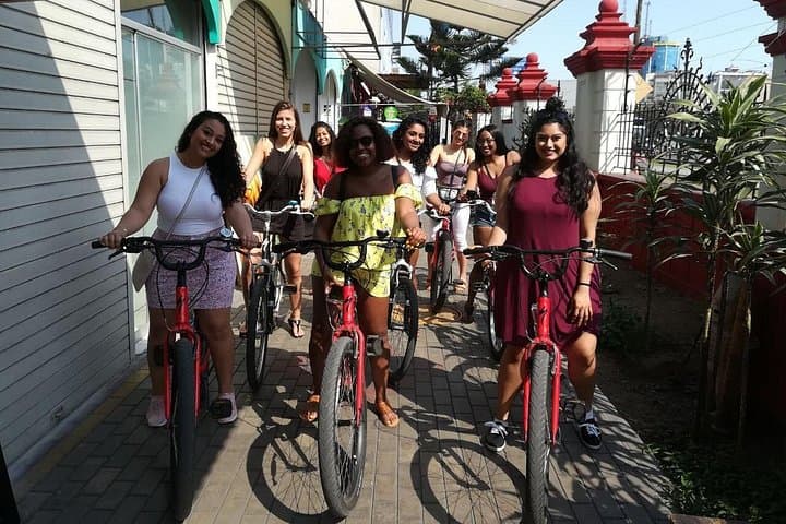 Lima 4-Hour Bike Rental: Self-Guided Ride Through Miraflores & Barranco photo 4