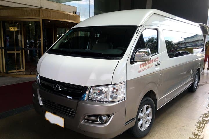 Guilin Private Hotel-to-Train Transfer — Stress-Free Departure to Guilin Train Stations photo 6