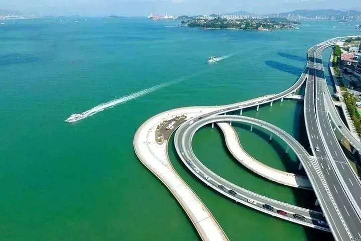 Flexible Private Xiamen Layover Tour - Gulangyu, Nanputuo & Huli Fort with Meal photo 2