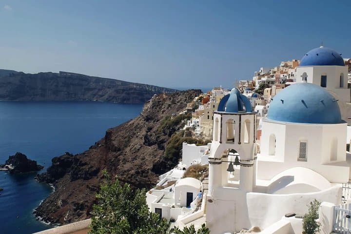 Private Santorini Minivan Tour: 6-Hour Custom Shore Excursion photo 3