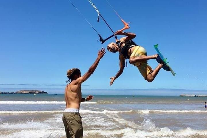 Group Kitesurfing Lesson in Essaouira — Learn to Kite with a Local photo 6