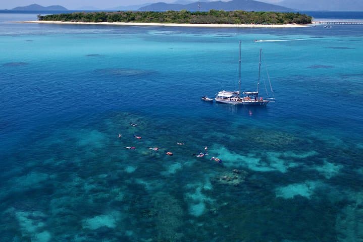 Small-Group Great Barrier Reef Sailing to Green Island from Cairns photo 6
