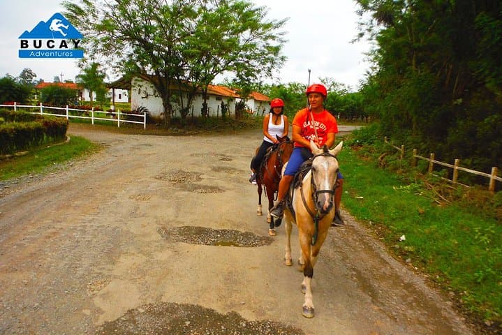 Horseback Riding & Shuar Community Day Trip from Guayaquil photo 3