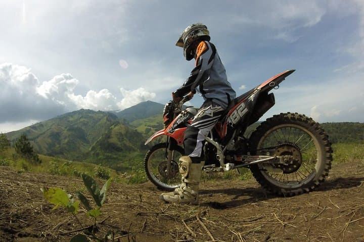 East Java Dirt Bike Tours: Ride Bromo, Coban Pelangi & Teletubbies Savanna photo 4