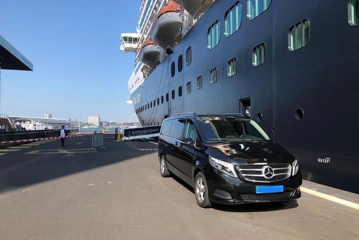 Luxury Airport Transfers in Auckland — Private Chauffeur, Meet and Greet photo 2
