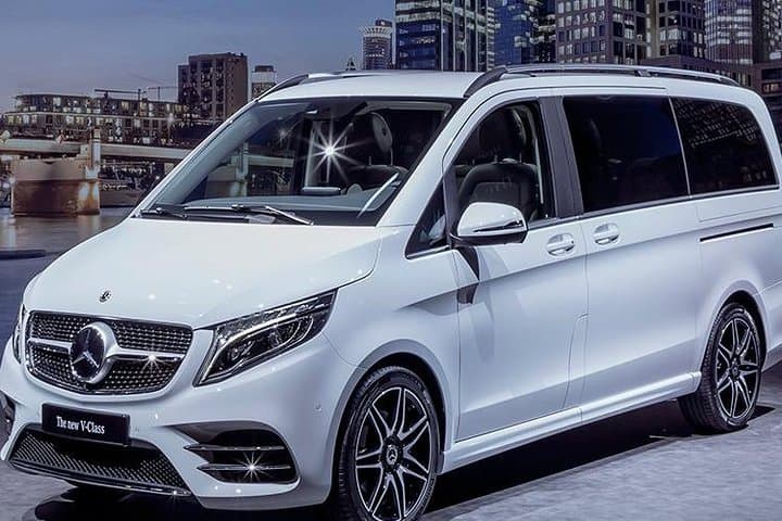 Luxury Airport Transfers in Auckland — Private Chauffeur, Meet and Greet photo 3