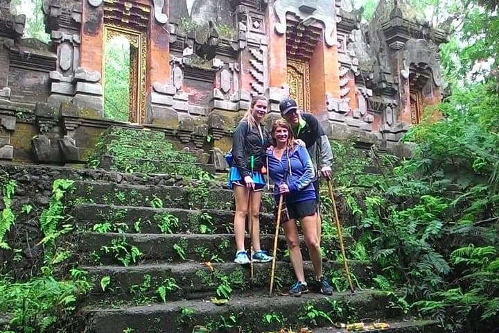 Mount Batur Sunrise Trek: Private Guided Summit Breakfast and Hotel Transfer photo 4