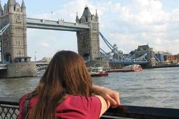 Family-Friendly Tower of London and Tower Bridge Guided Tour photo 3