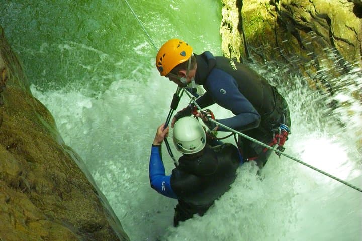Ecouges Canyon Intermediate: 4.5-Hour Canyoning in the Vercors Near Grenoble photo 3