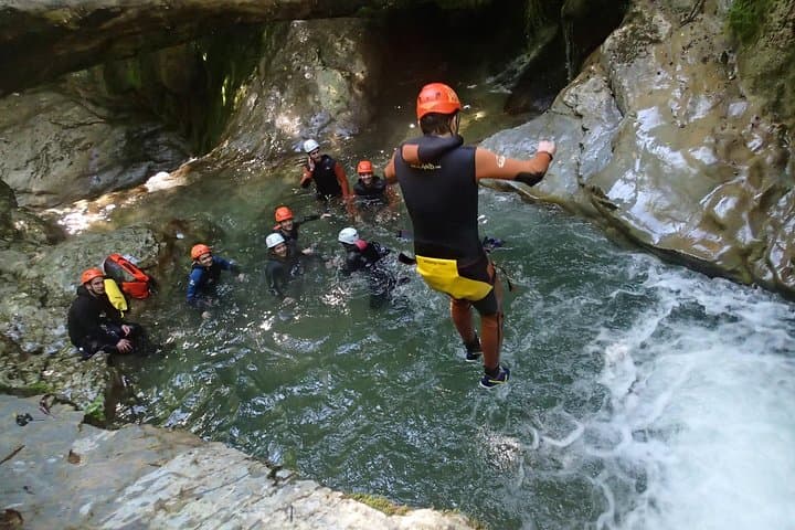 Ecouges Canyon Intermediate: 4.5-Hour Canyoning in the Vercors Near Grenoble photo 4