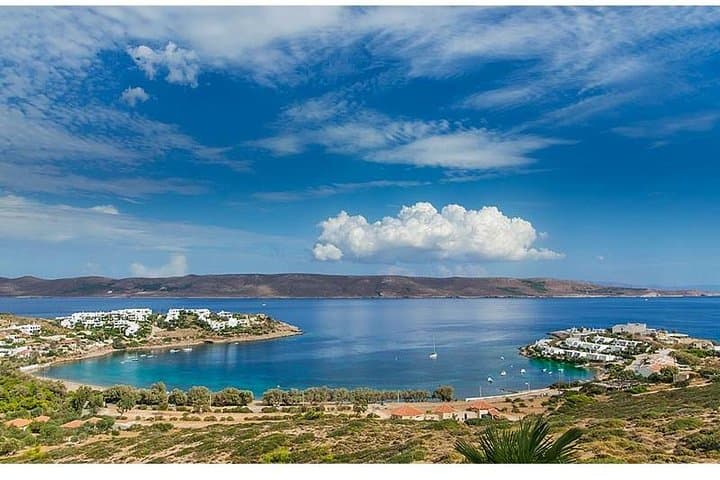 Cape Sounio & Lake Vouliagmeni Half-Day Private Tour from Athens photo 2