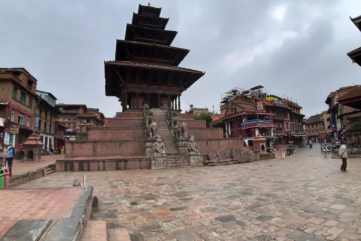 Nagarkot Sunrise & Bhaktapur Heritage Day Trip from Kathmandu