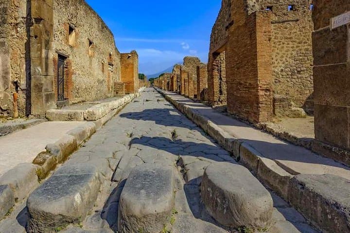Private Day Trip to Pompeii, Sorrento & Positano from Rome — Driver-Only Self‑Tour