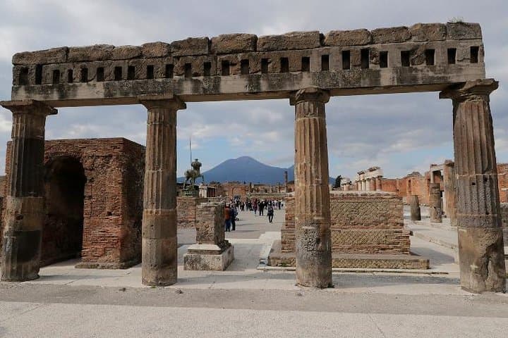 Private Day Trip to Pompeii, Sorrento & Positano from Rome — Driver-Only Self‑Tour photo 4