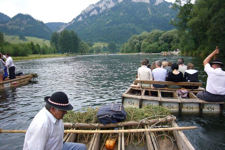 Dunajec River Gorge Rafting from Krakow — Pieniny Scenic Raft Trip photo 4
