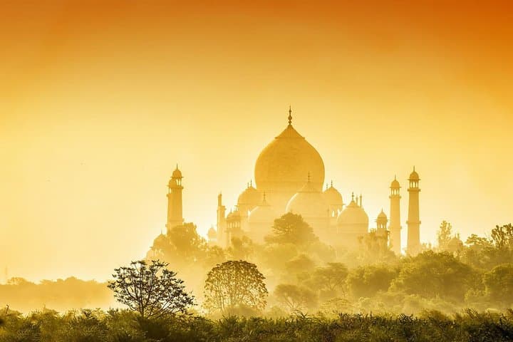 Sunrise at the Taj Mahal: Private Car Tour from Delhi with Agra Monuments & Breakfast photo 1