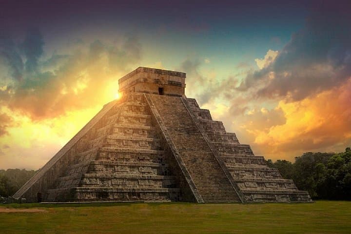 Private Chichén Itzá & Cenote Xunáan Day Tour — Valladolid, Mayan Village & Lunch