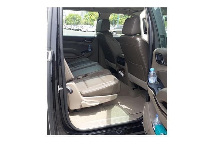 Dubai Airport Private Arrival Transfer — GMC Yukon XL photo 2