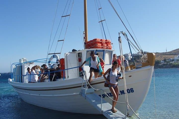 South Coast Cruise: Mykonos Beaches, Snorkeling & Lunch photo 4