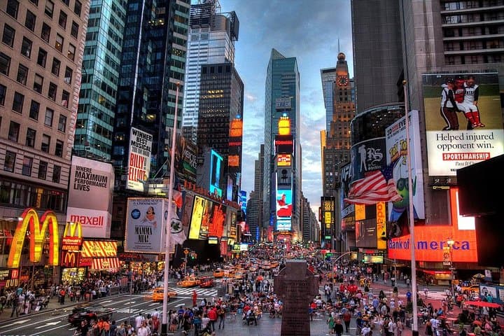 One-Day New York Walking Tour: 30 Top Sights + Central Park Zoo photo 6