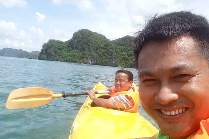 Ha Long Bay Six-Hour Kayak & Beach Trip from Tuan Chau photo 5