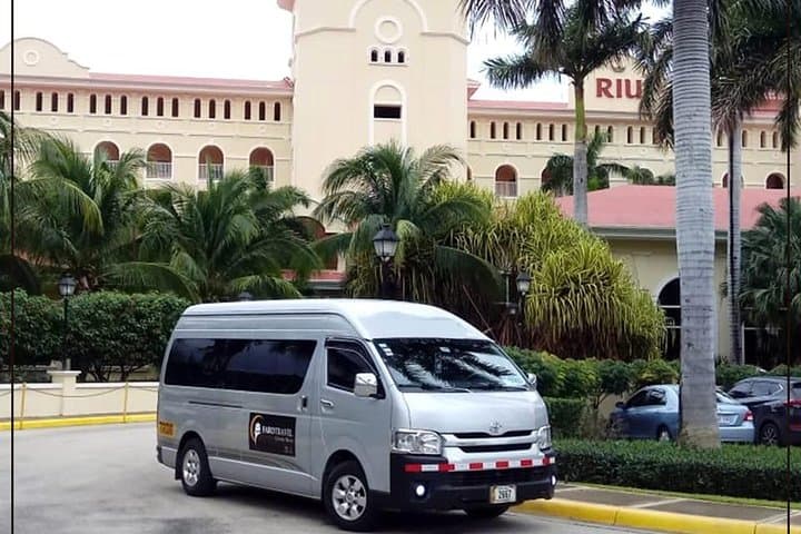 Shared Shuttle from San Jose to Monteverde — Daily SJO to Monteverde Transfer photo 4